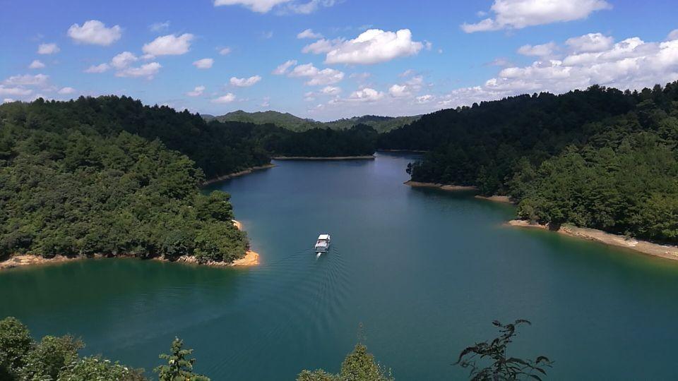 杜鹃湖风景区