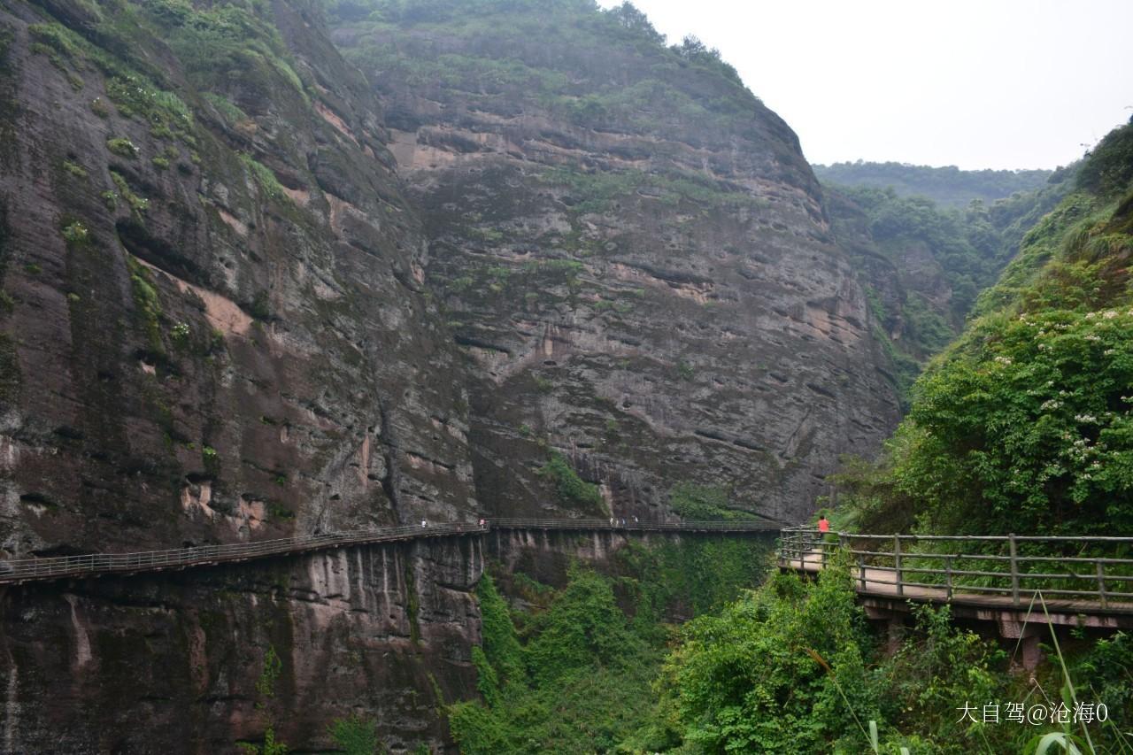 龙虎山高空栈道