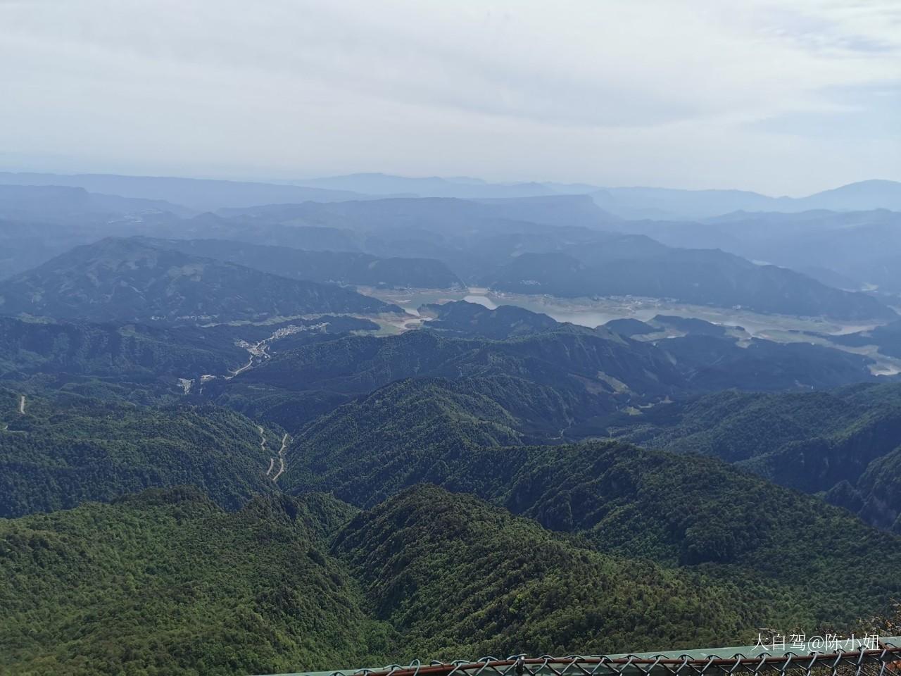 瓦屋山