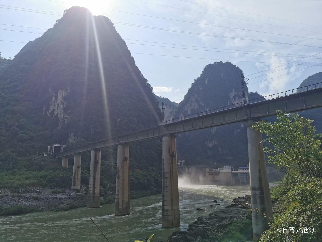 金城江小三峡旅游