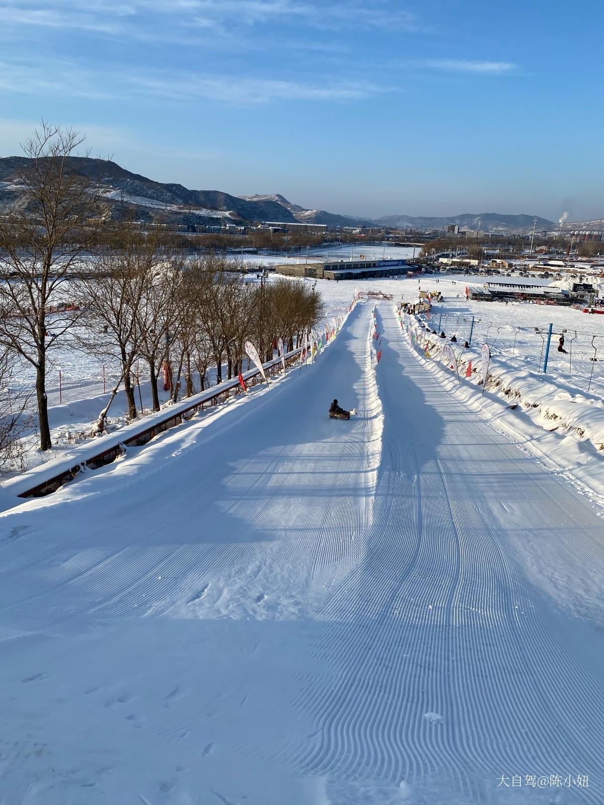 弓长岭温泉滑雪场