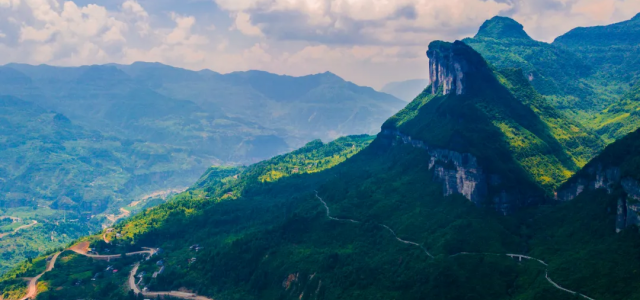 重庆周边金佛山2日自驾游：金佛山南坡自驾•德隆银杏村•178环线•金佛山景区•山顶两江酒店2日自驾游