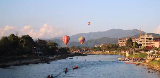 全国出发东南亚老挝9日自驾游：琅勃拉邦-万荣-万象9日深度异国之旅