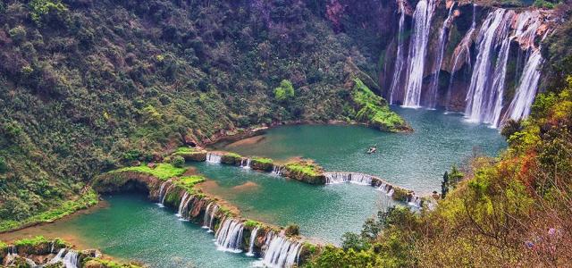 成都出发云南贵州7日自驾：东川红土地-抚仙湖-罗平油菜花海-万峰林7日云贵之旅