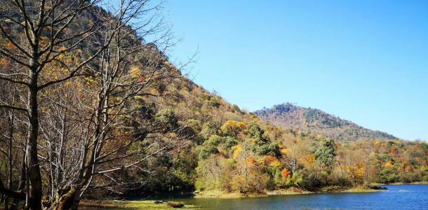 3日成都周边自驾游：冶勒湖-石棉孟获城-蒙顶山休闲生态3日自驾游