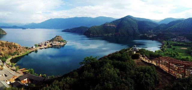 北京出发云贵川16日自驾游：海螺沟、泸沽湖、黄果树、梵净山16日自驾