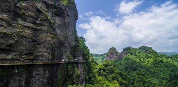 广东周边3日休闲自驾游：五指石-相思谷-南台山卧佛3日梅州平远自驾游