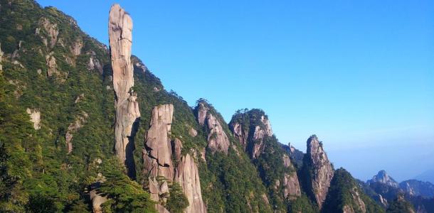 长沙出发江西3日自驾游：上饶三清山南清园-西海岸栈道-婺源熹园3日自驾游