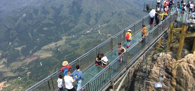 广州出发清远3日自驾游：阳山神峰关-连南瑶族-连山壮家民族风情体验之旅