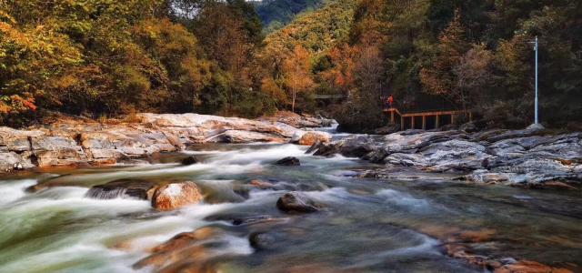 重庆出发西安秦岭5日自驾游：秦岭深处极致秋色-周至老县城全景摄影5日自驾之旅