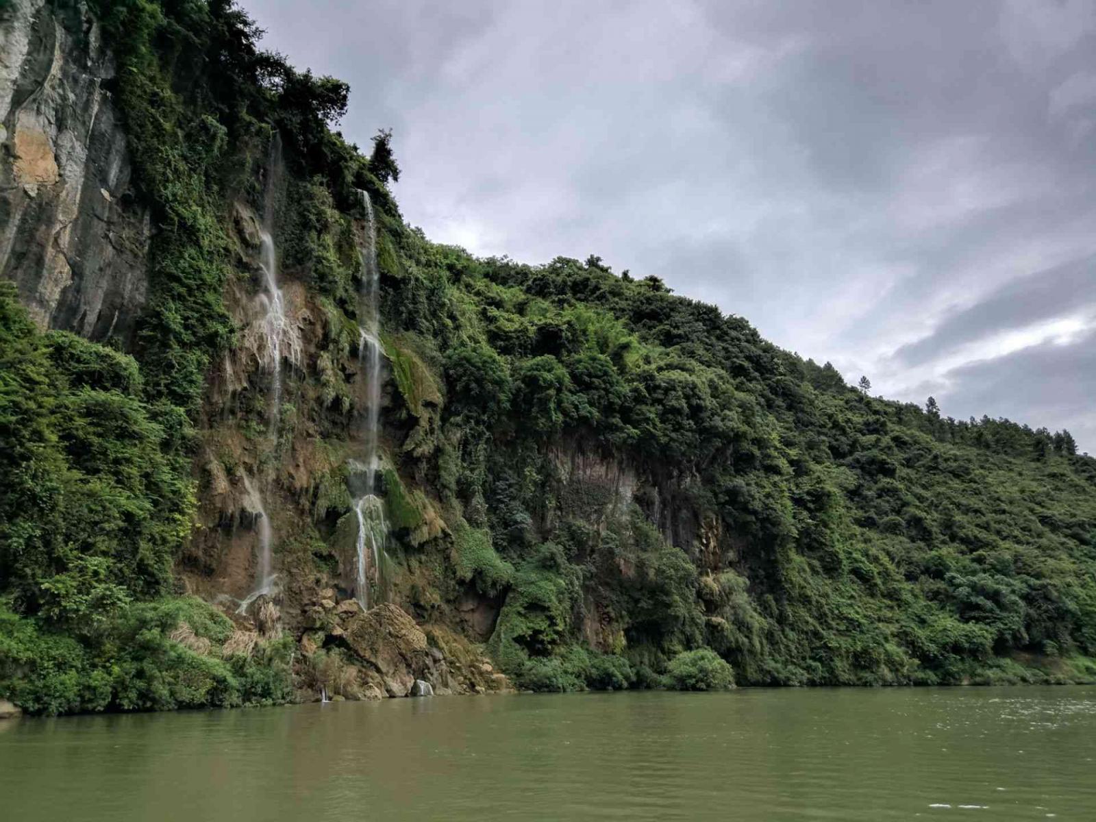 深圳出发连州3日自驾游：连州地下河-湟川三峡-千年瑶寨3日广东省内自驾游