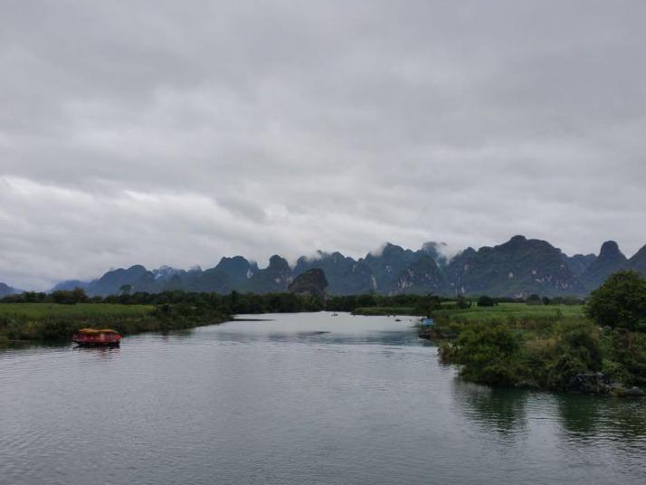 大新黑水河好玩吗