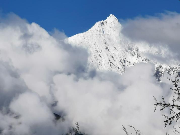 迪庆梅里雪山图片