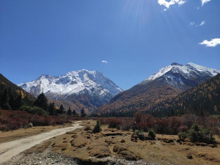 甘孜雅拉雪山