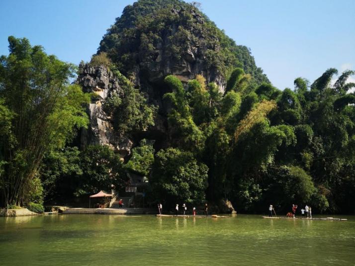 阳朔大榕树景区好玩吗