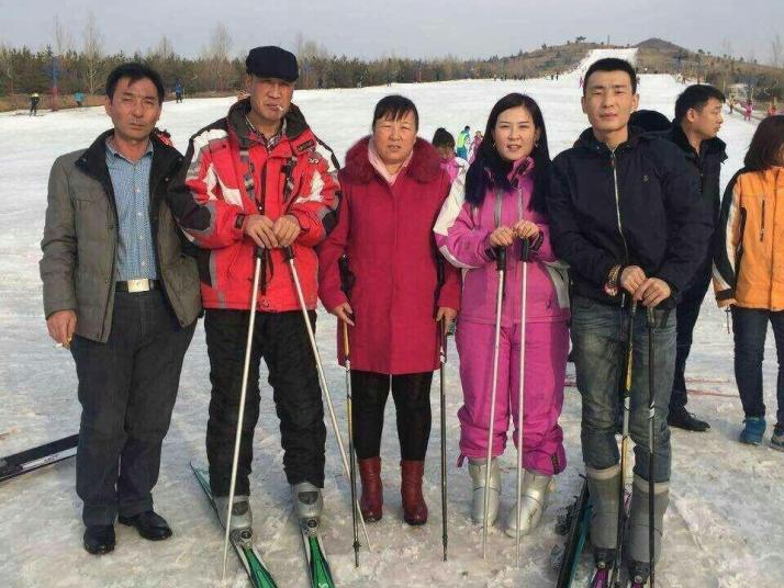 右玉右玉南山滑雪场