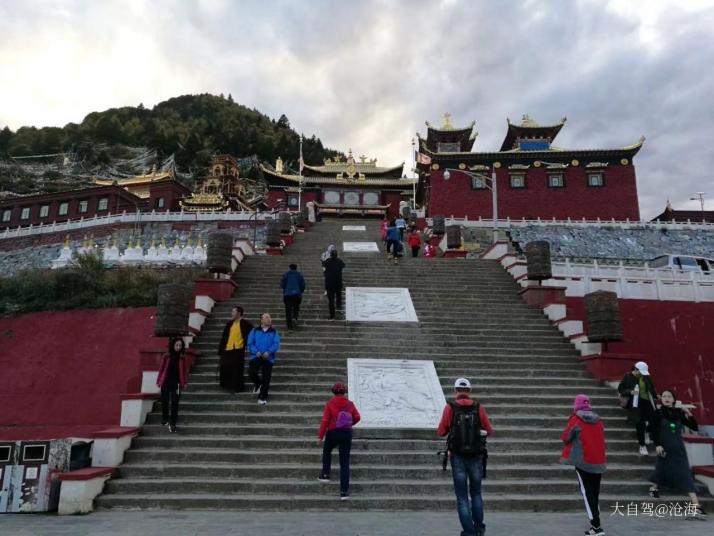 金川滴水观音寺好玩吗