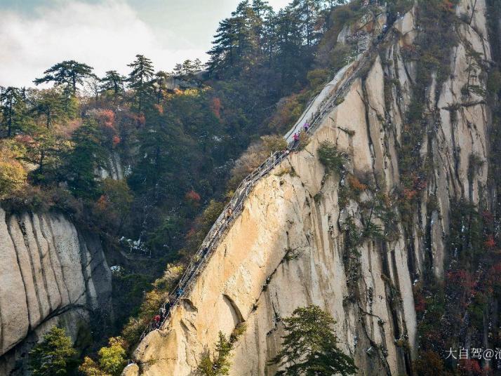 华阴华山苍龙岭好玩吗