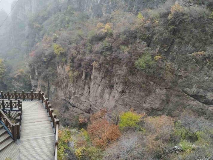 保定狼牙山好玩吗