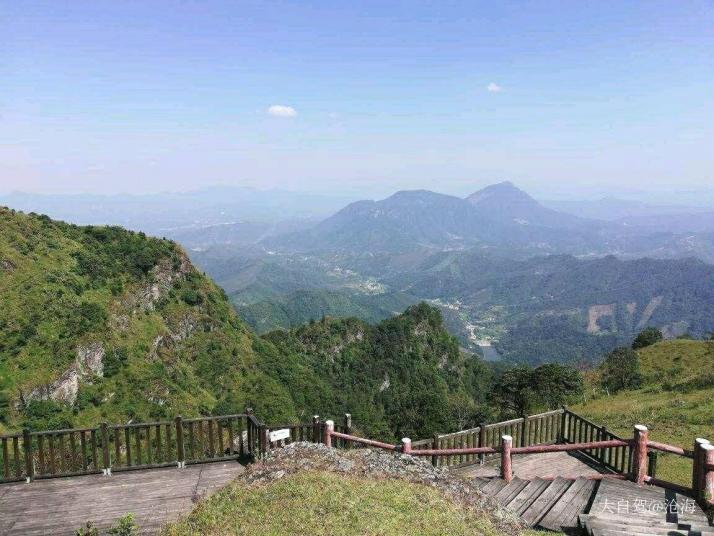 岑溪天龙顶山地公园风景区图片