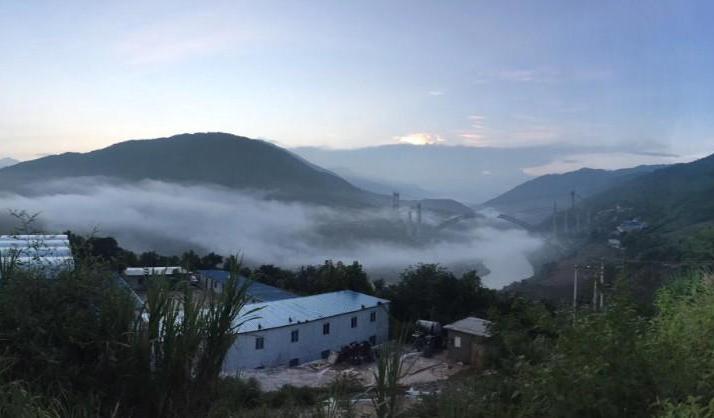 天峨龙滩水电站好玩吗