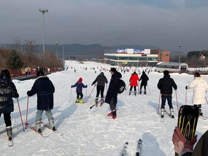 沈阳棋盘山冰雪大世界图片