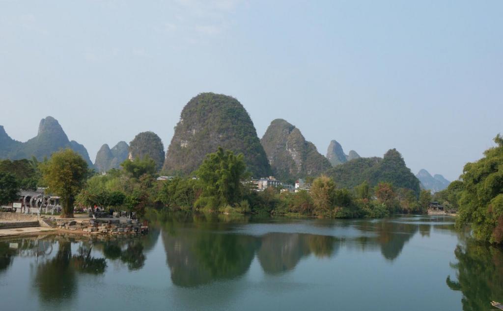 各地到阳朔集合3日自驾路书：阳朔遇龙河风光-世外桃源-银子岩3日阳朔自驾游