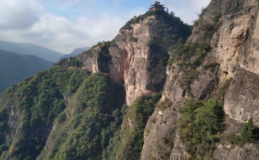 西安出发平凉2日自驾游路书：彬县大佛寺-平凉崆峒山周末休闲二日自驾游