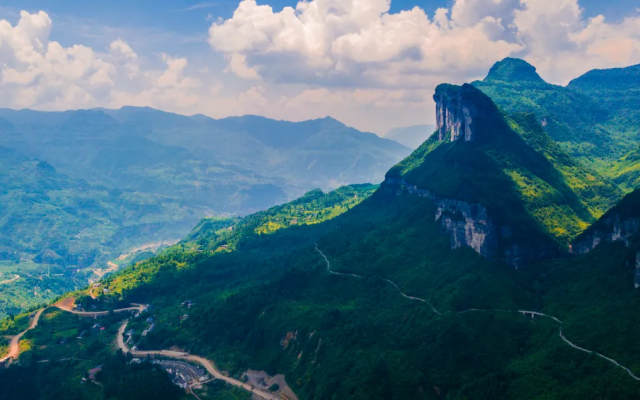 重庆周边金佛山2日自驾游：金佛山南坡自驾•德隆银杏村•178环线•金佛山景区•山顶两江酒店2日自驾游