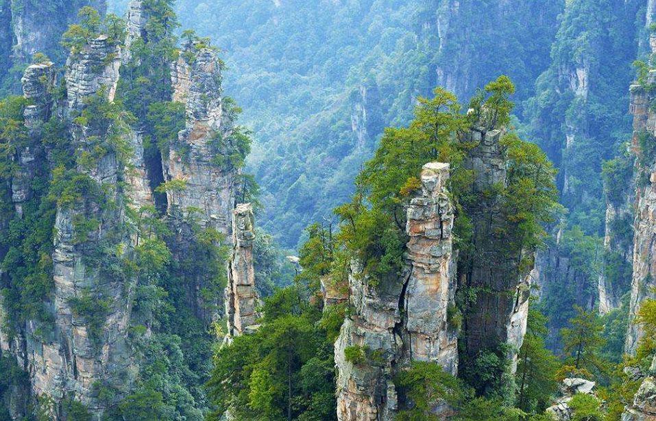 成都出发湖南6日自驾游：酉阳桃花源-张家界天门山-恩施土司城6日环线自驾游