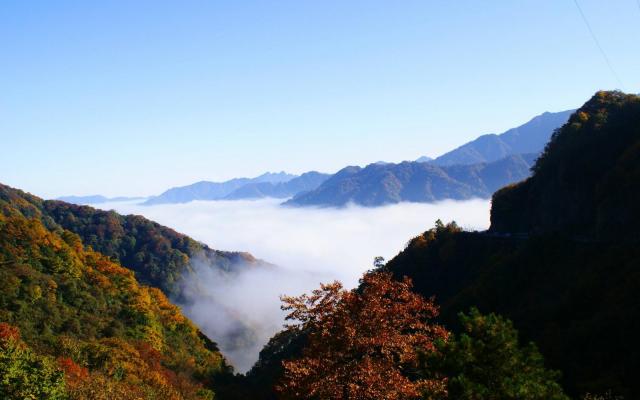 成都出发巴中3日自驾游：南江-光雾山-十八月潭-光雾山桃园3日自驾游